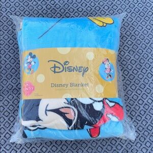 Disney Blue Mickey & Minnie Plush Fleece Blanket